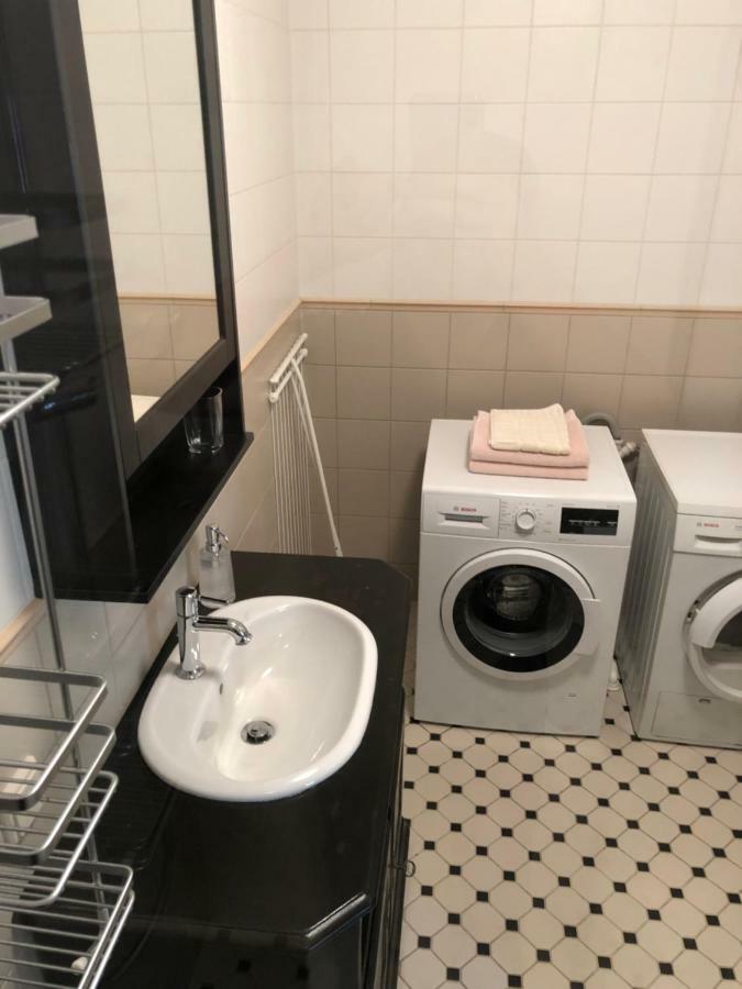 Allika Apartments Талин Екстериор снимка